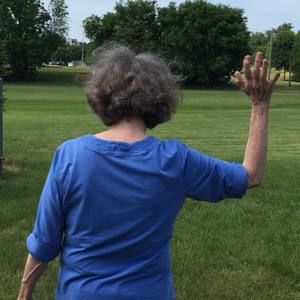 Meet your Posher, Linda